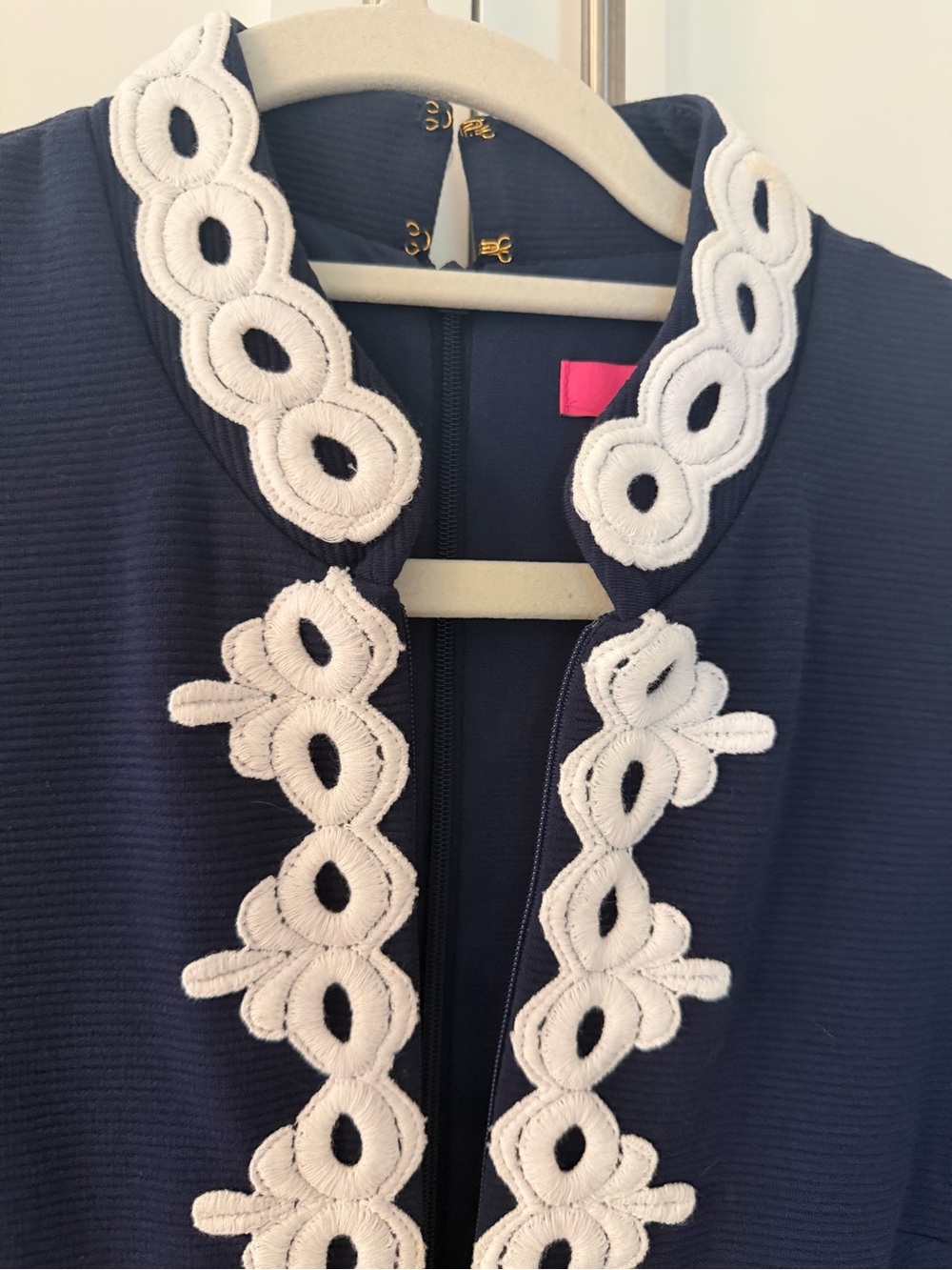 Lilly Pulitzer Navy Sleeveless Shift Dress with White Crochet Trim - Picture 2 of 4